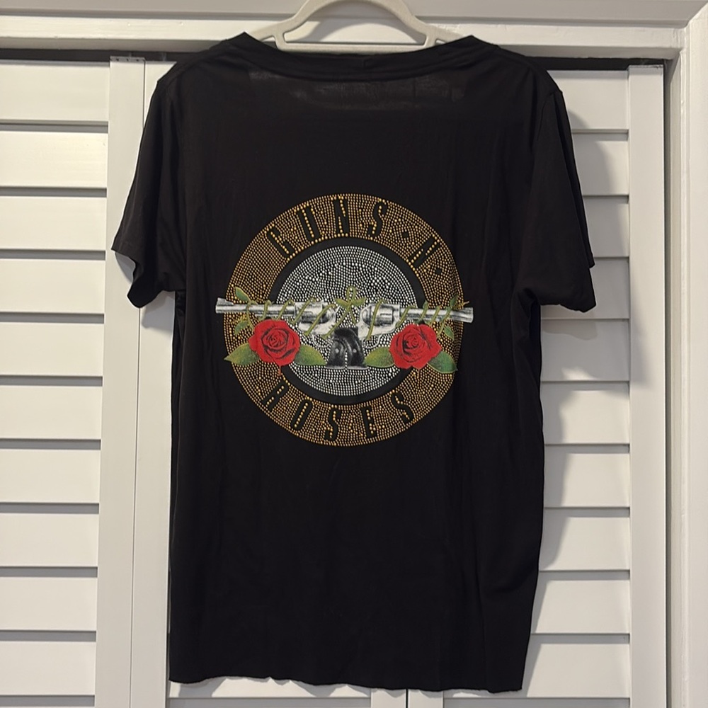 Lauren Moshi Black Skull and Rose Tee - Picture 3 of 4